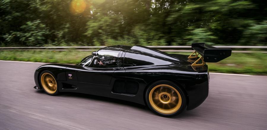  Ultima Evolution Coupe 2015 года  (фото 8 из 42)